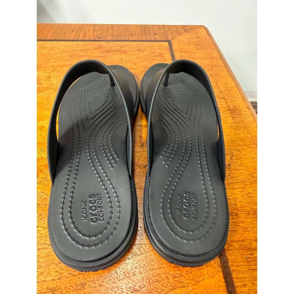 Crocs Serena Flip Flops Black Womens 7 Sandals T-Strap Flat 205468-060